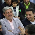 همایش کهگیلویه‌ای‌های مقیم گچساران در حمایت از تاجگردون