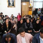 دیدارهای تاجگردون با تیره ددکه‌ای، خانواده نصیری و تیره دیزگانی از ایل بزرگ قشقایی