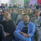 تاجگردون در جمع طایفه دولتیاری: مگر می‌شود رأی گرفت و بعد رفت خوابید؟