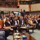 گزارش تصویری حضور غلامرضا تاجگردون در آیین گرامیداشت روز ملی روستا و عشایر