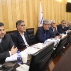 نشست کمیسیون برنامه و بودجه به ریاست غلامرضا تاجگردون با حضور وزیر اقتصاد و رئیس بانک مرکزی