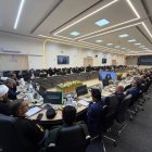 جلسه شورای آموزش و پرورش شهرستان های گچساران و باشت با حضور غلام رضا تاج گردون