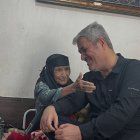 تاجگردون در عیادت از مادر شهید عیوضی: فراموش نکنیم با دعای چه کسانی زنده‌ایم