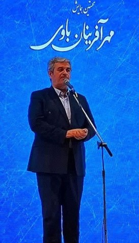 غلامرضا تاجگردون: آنانی که مردم را ناامید میکنند با دشمنان خارجی تفاوتی ندارند