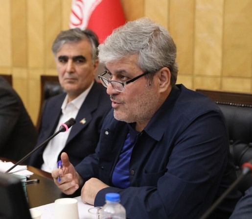 نشست کمیسیون برنامه و بودجه به ریاست غلامرضا تاجگردون با حضور وزیر اقتصاد و رئیس بانک مرکزی