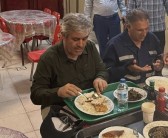 غلامرضا تاجگردون در جمع کارگران نفت: بازدید میدانی و هم‌سفره شدن برای بررسی مشکلات