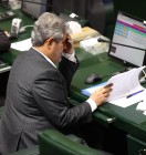 پیام تاج‌گردون به مناسبت روز مجلس؛ تأکید بر شفافیت مالی و توسعه متوازن کشور