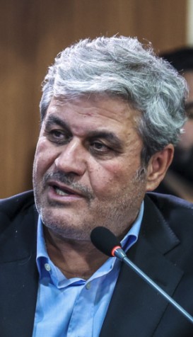 تاجگردون در حضور پزشکیان: درآمد سرانه مردم کهگیلویه و بویراحمد ۶۰ درصد میانگین کشوری است/ بانک‌های ما فقیرند