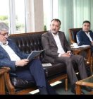 غلام‌رضا تاجگردون در دیدار با وزیر ورزش خواستار تسریع در روند اجرایی پروژه‌های ورزشی شد