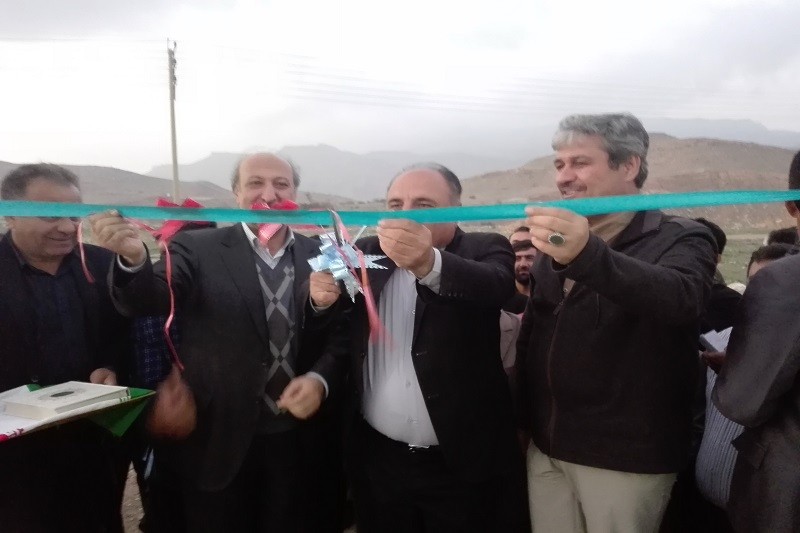 احداث ۴۰ زمین چمن مصنوعی در روستاهای گچساران و باشت