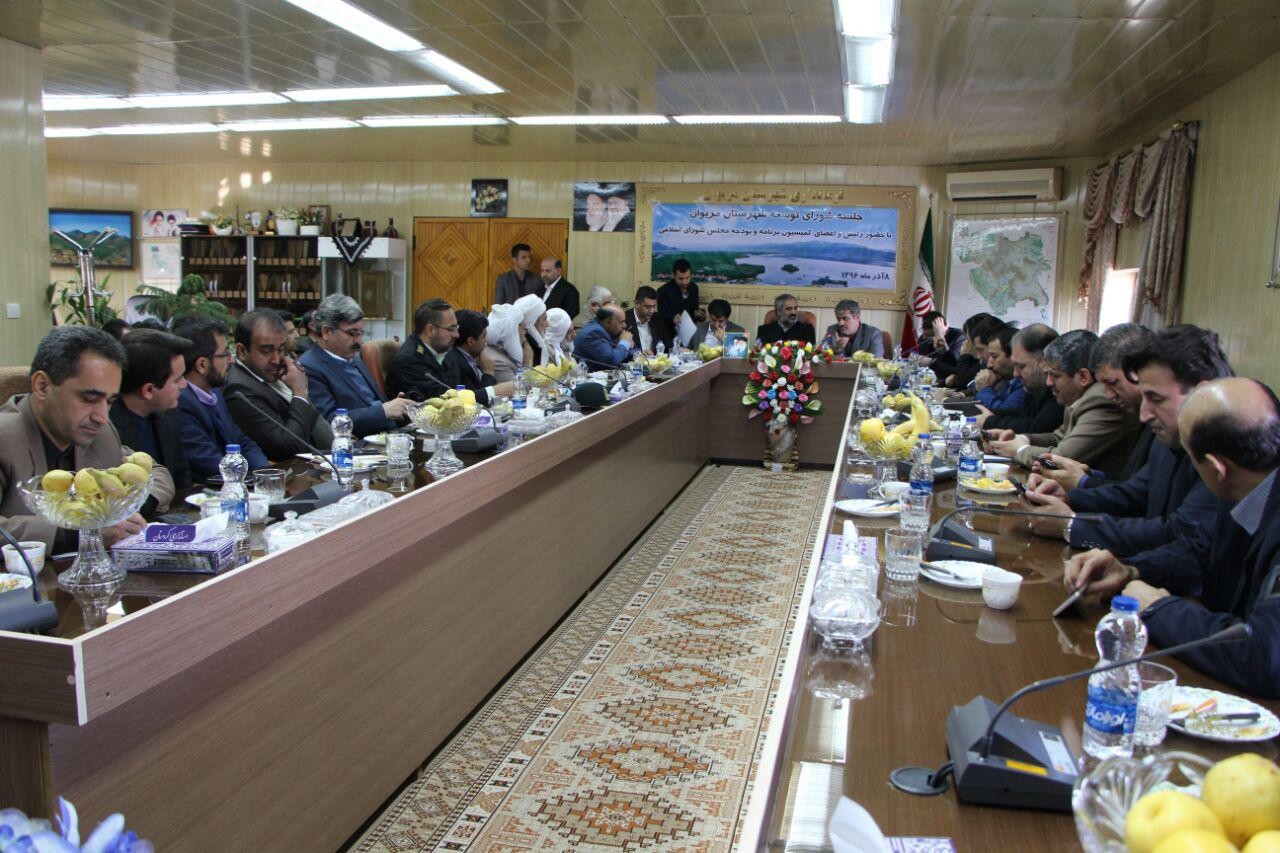 حضور تاجگردون در جلسه شورای توسعه شهرستان مریوان