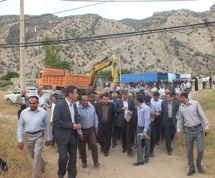 بازدید تاجگردون از روستای بنپیر از توابع دهستان بیبی حکیمه گچساران